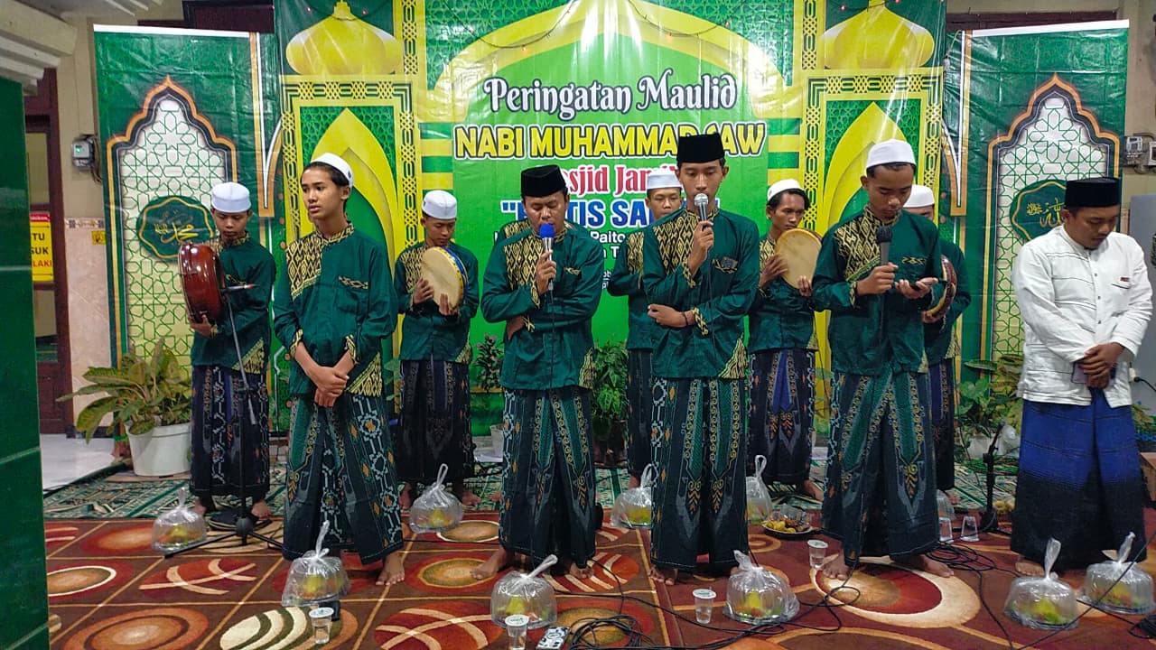Masjid Jamik Baitis Salam Gelar Dzikroh Maulidirrosul Muhammad SAW bersama Majelis Sholawat Syabanussalam